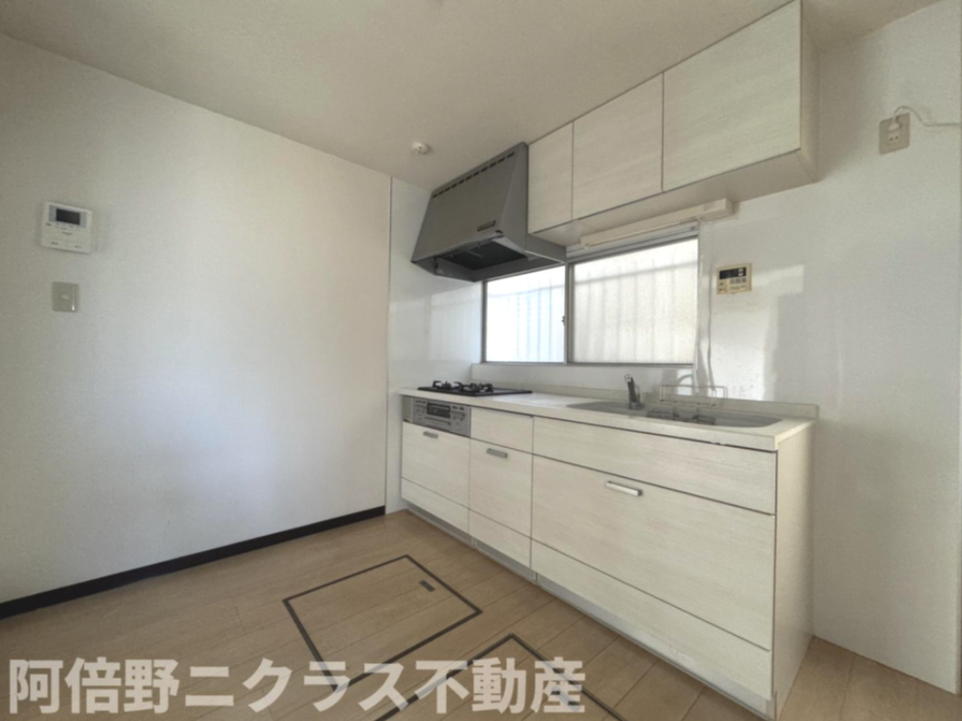 松原市小川５丁目貸家のキッチン