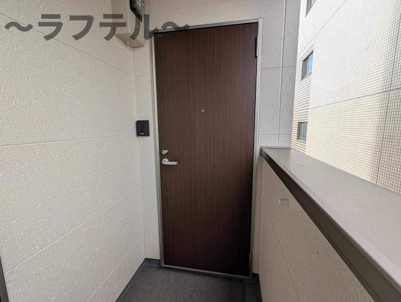 ジーメゾン狭山富士見レーヴの玄関