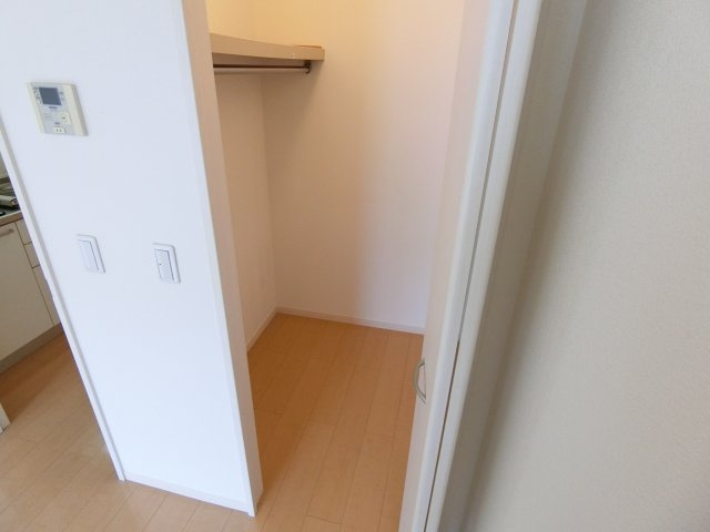 エントピア（蕨市錦町）の収納|別号室の参考写真です。