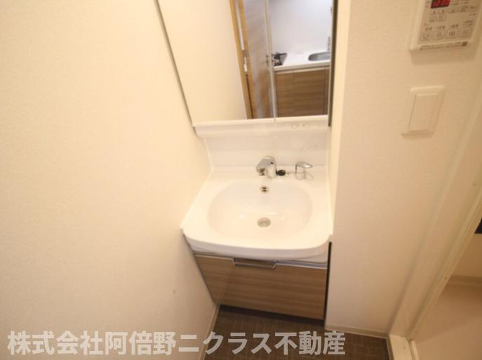 スプランディット天王寺DUEの洗面所