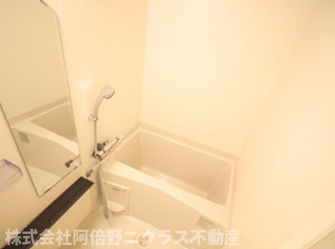 スプランディット天王寺DUEの浴室