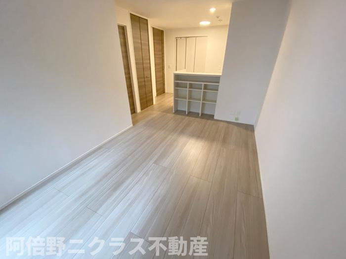 La Suite上町台の居間・リビング