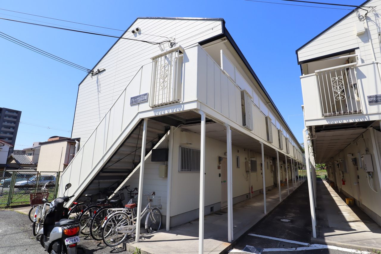 アネックス石川Ｃ棟の外観