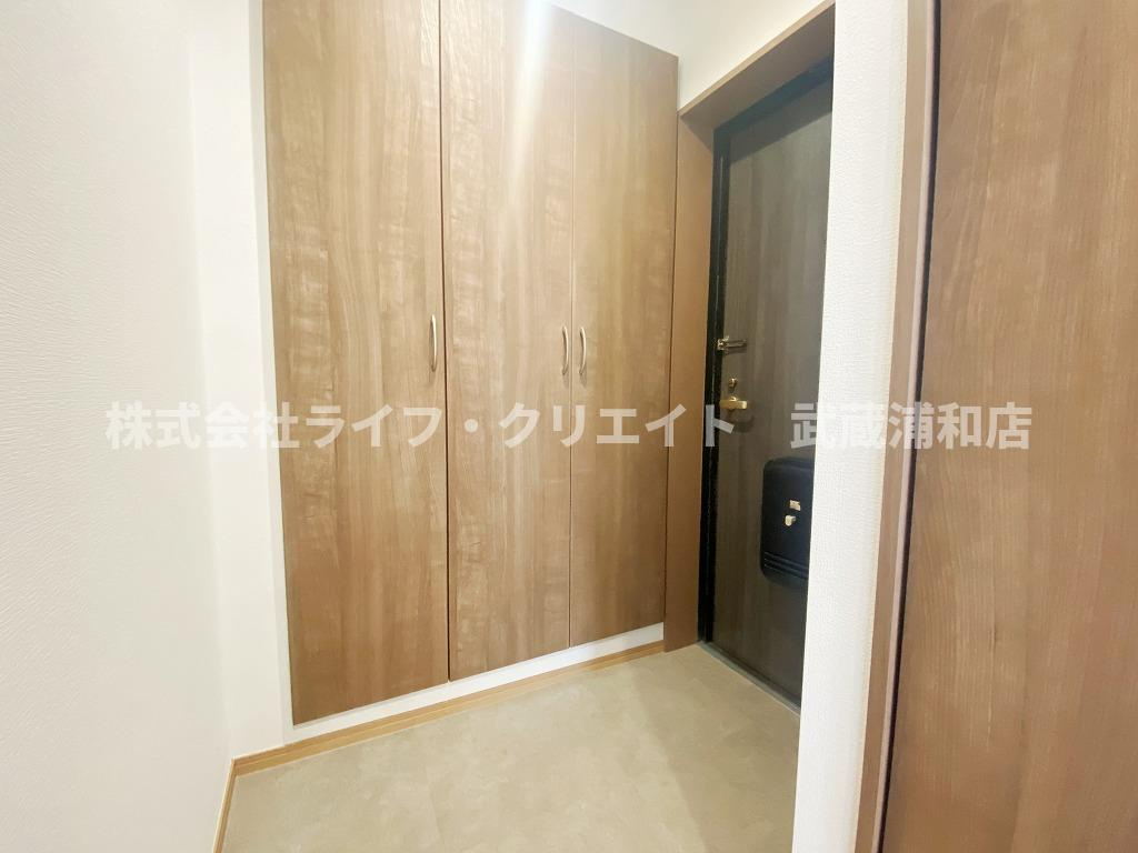 ブランシュ上の台の玄関