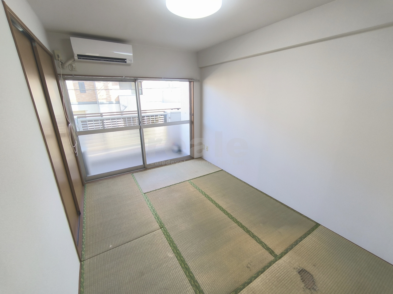 調布市深大寺東町５丁目の賃貸マンションの和室
