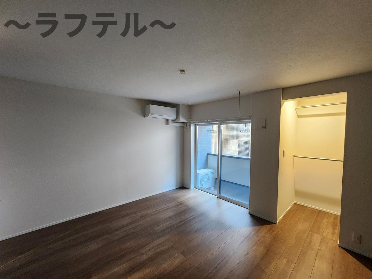 MELLAS新狭山Ⅲの居間・リビング