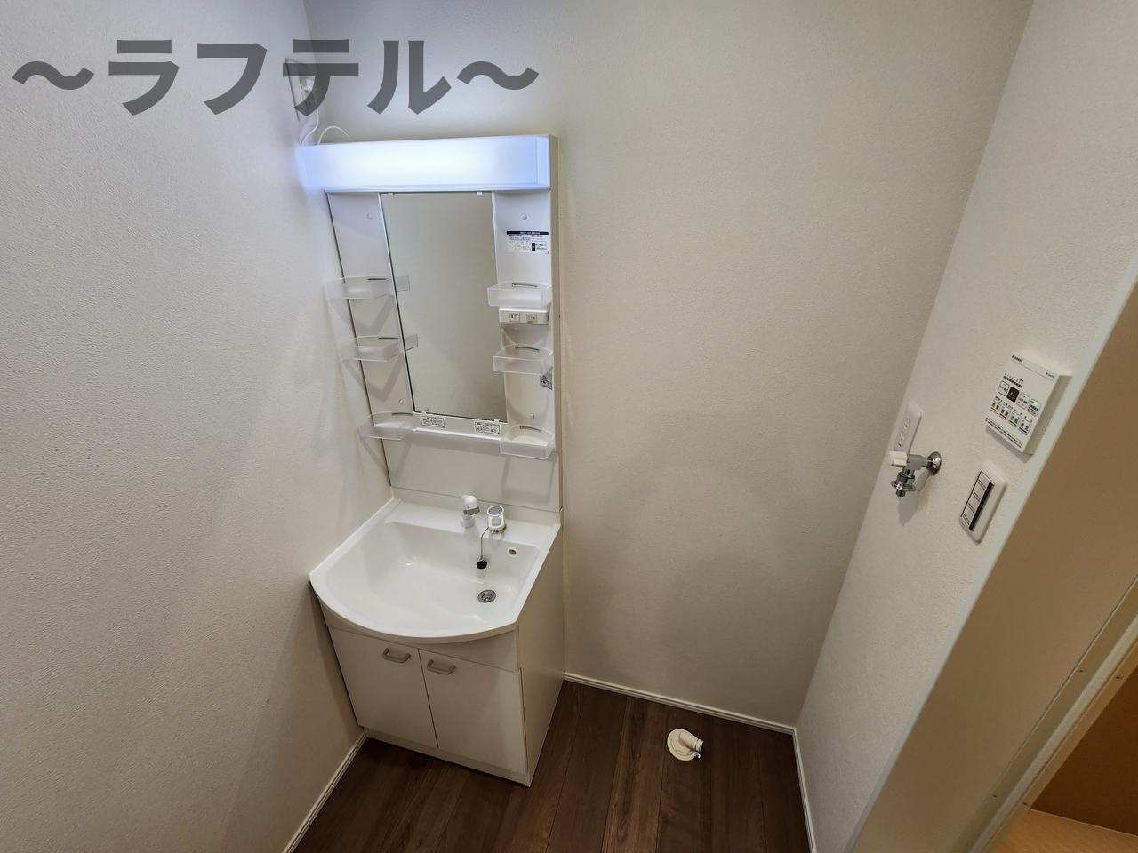 MELLAS新狭山Ⅲの洗面所