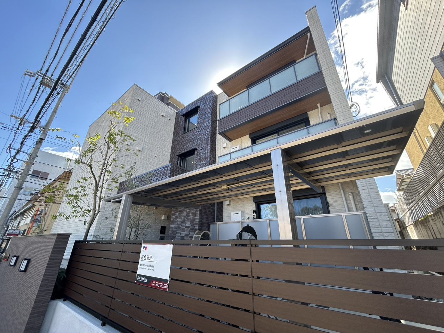 シャーメゾンＢｅｒｎｅｘ学園北の駐車場