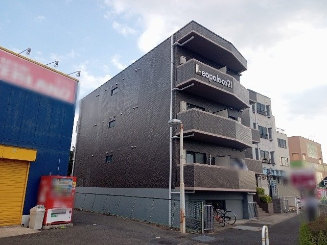 レオパレス佐保川の外観