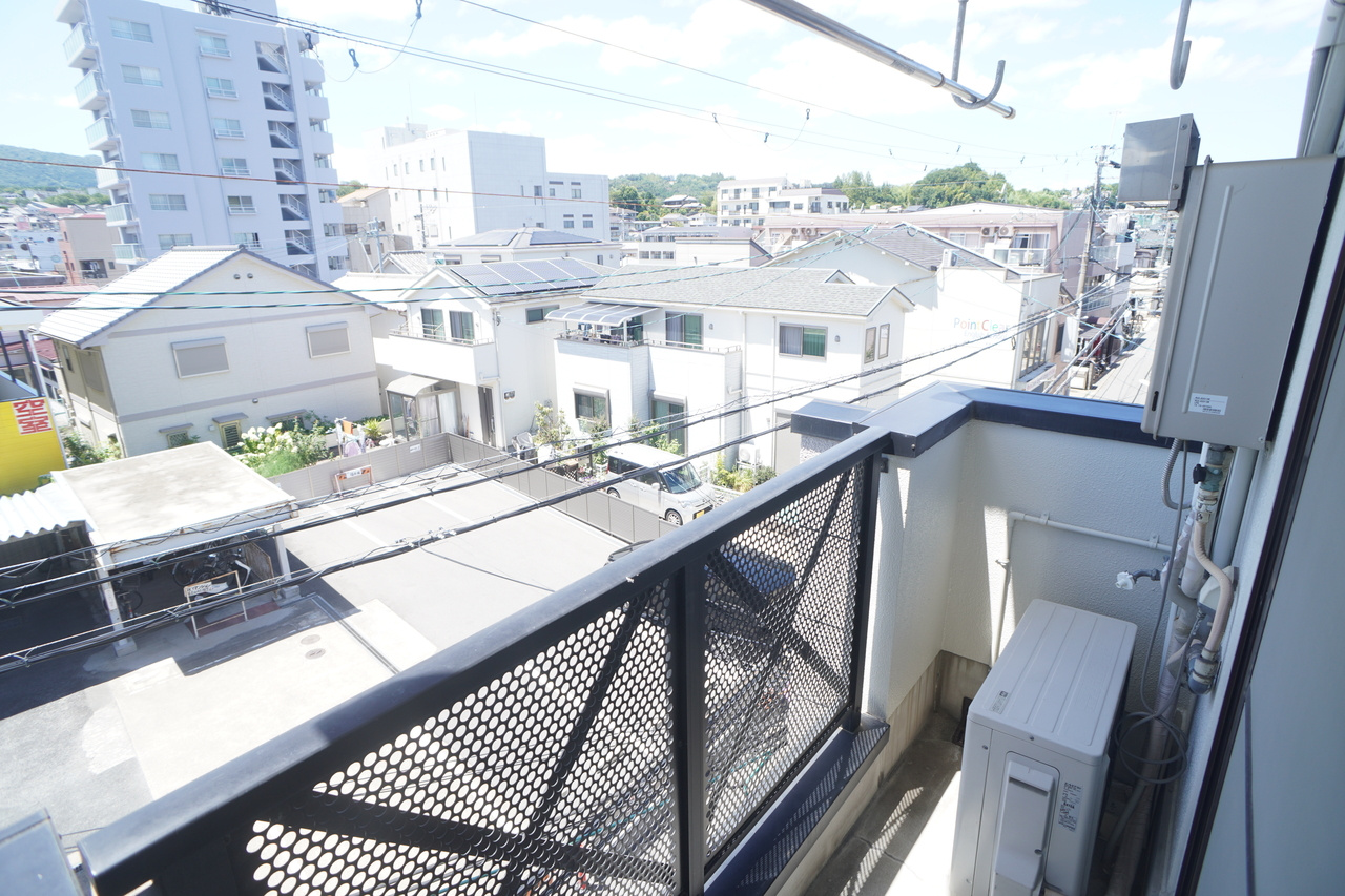 ＳＫＹマンションのバルコニー