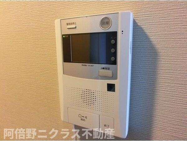 フェアリーコートあびこのセキュリティ|内装は同建物の参考写真です。