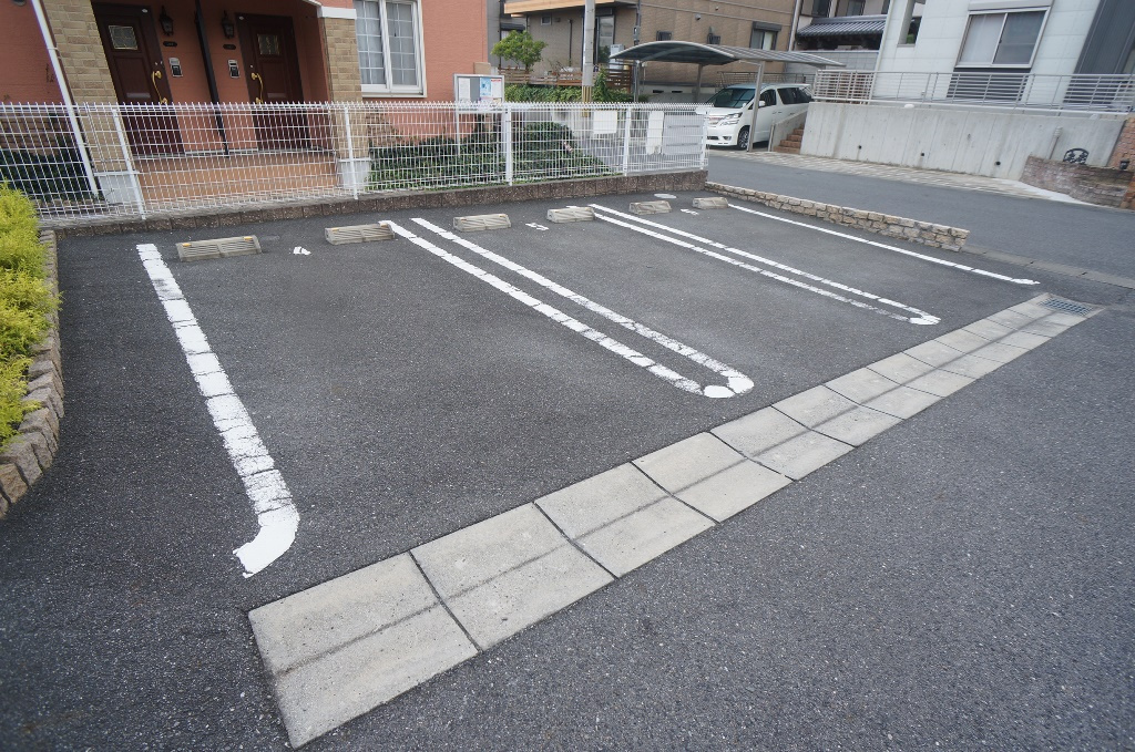 フラワーパークの駐車場