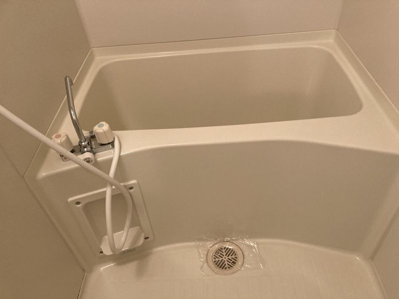 コンチネンタル東小橋の浴室