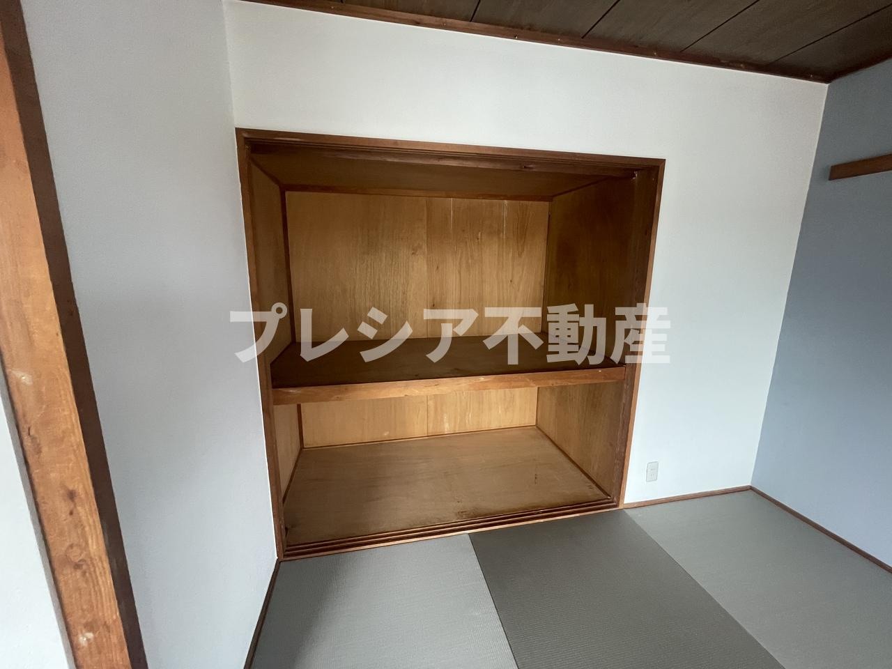 青山台住宅60号棟の収納