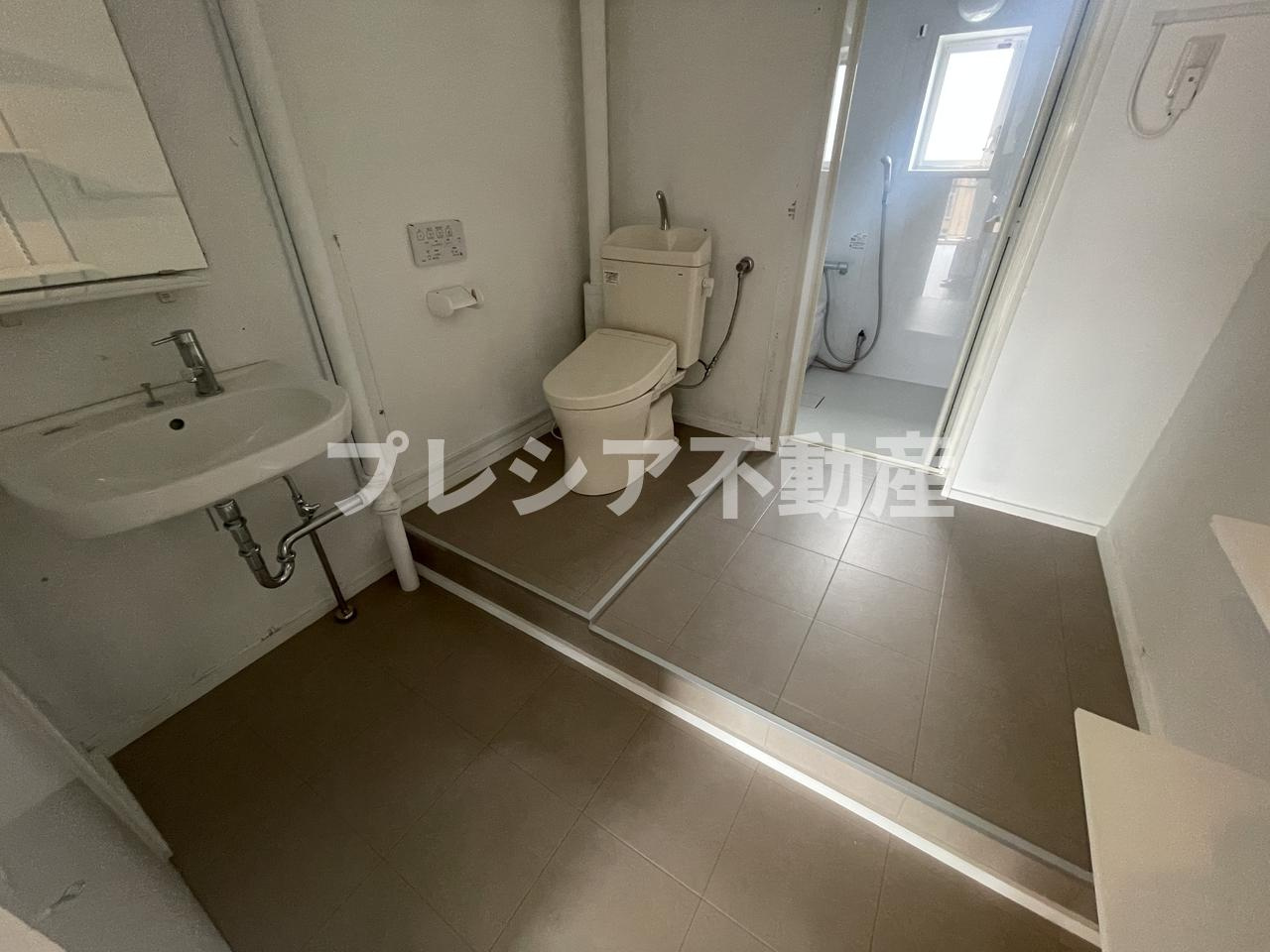 青山台住宅60号棟の洗面所