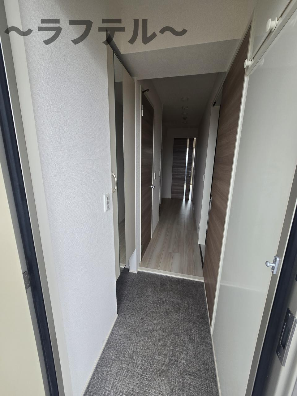 プレミールの玄関|別部屋イメージ写真