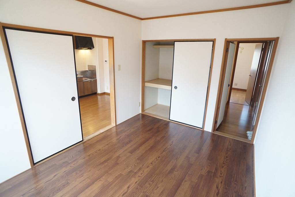 シャルマン二番館Ａ棟の洋室