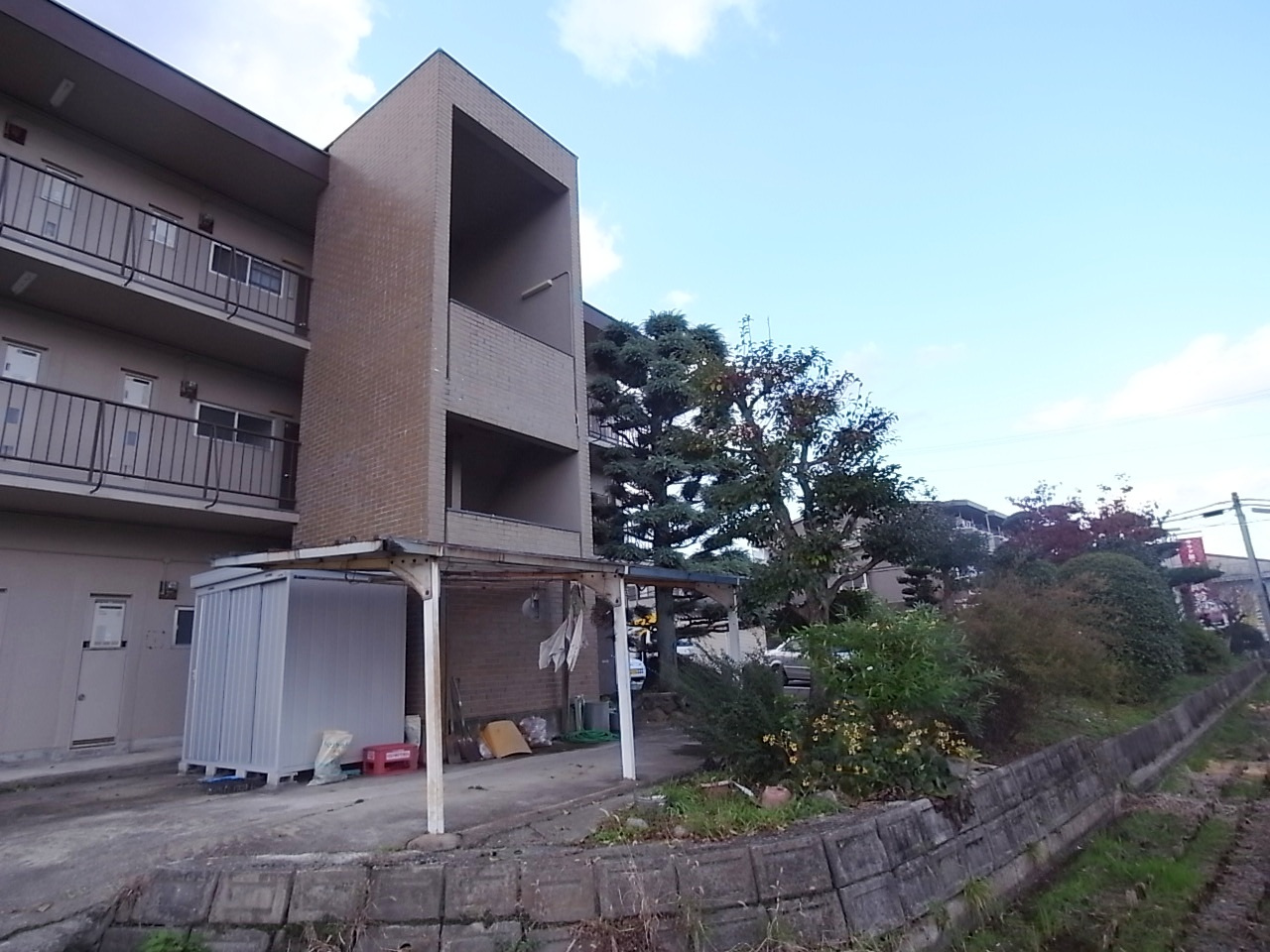 壱分マンションのエントランス
