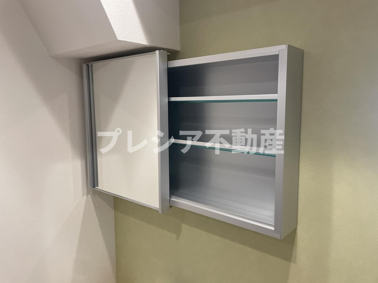うはらビルの収納