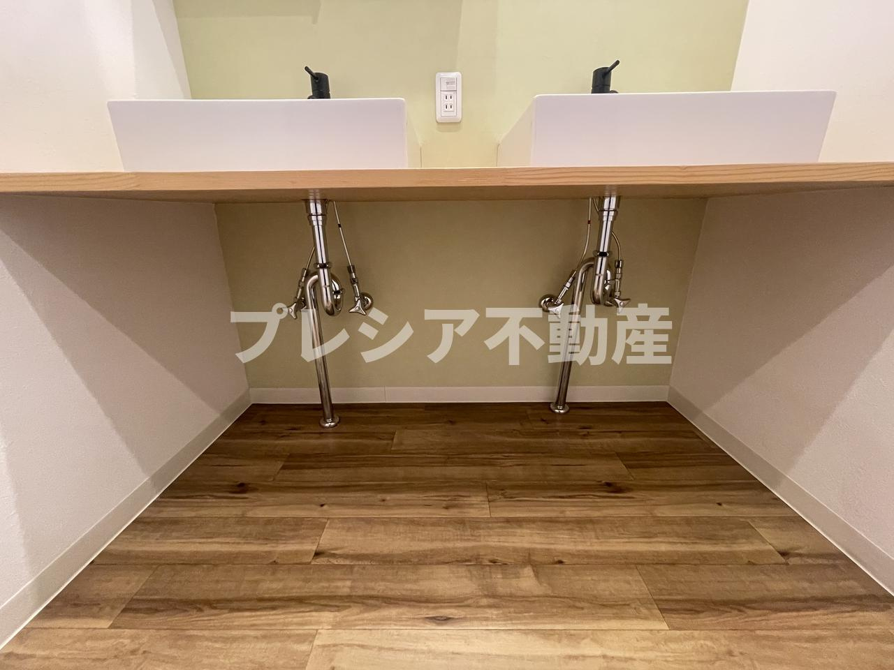 うはらビルの内装