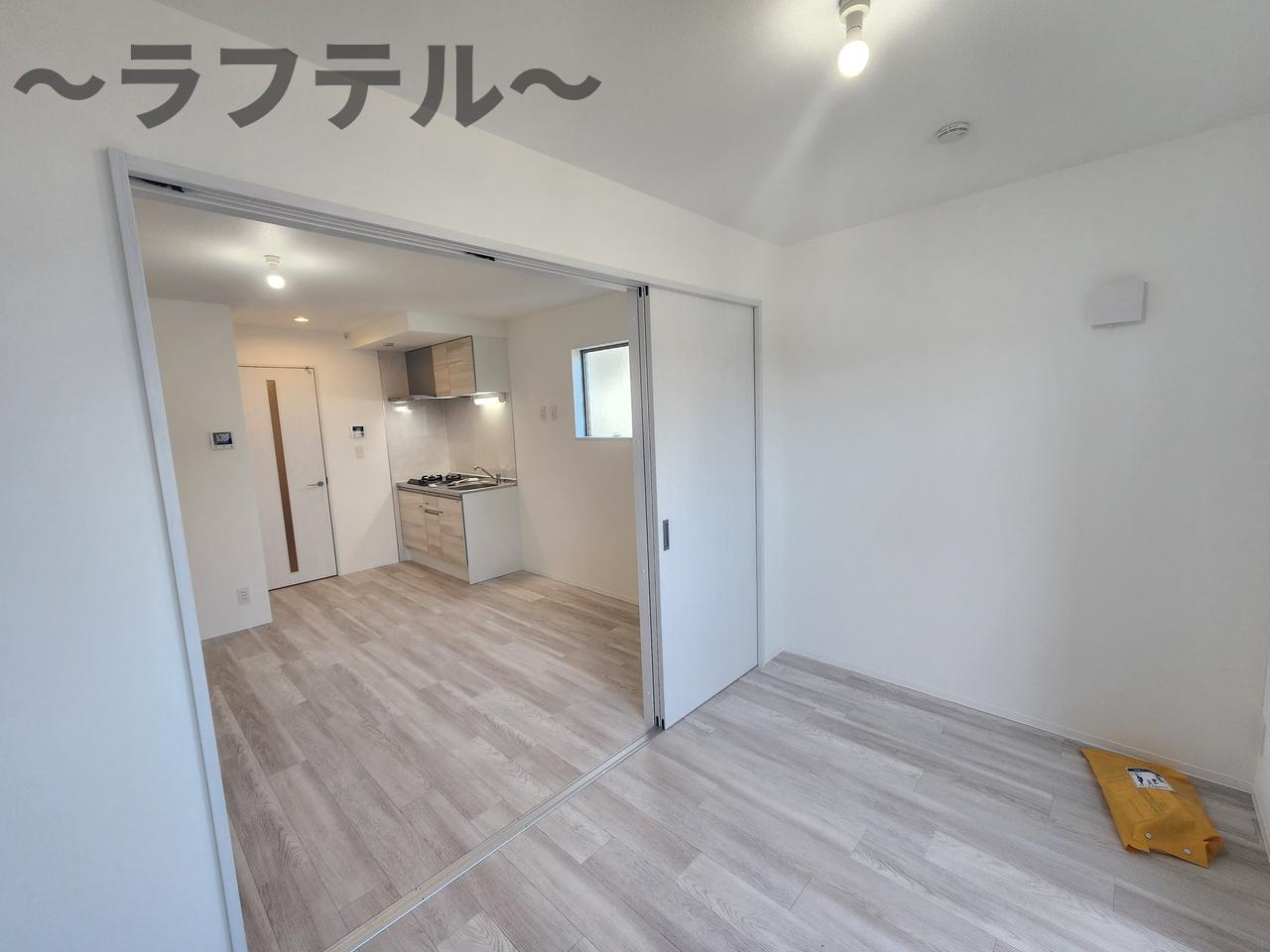 ジーメゾン狭山入間川レストの内装|別部屋イメージ写真