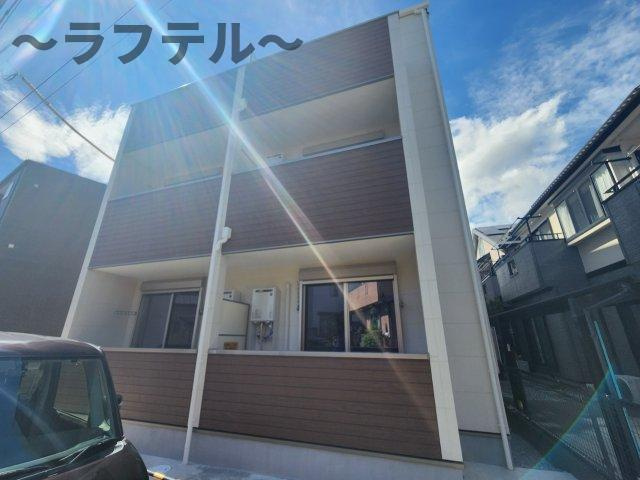 ジーメゾン狭山入間川レストの外観