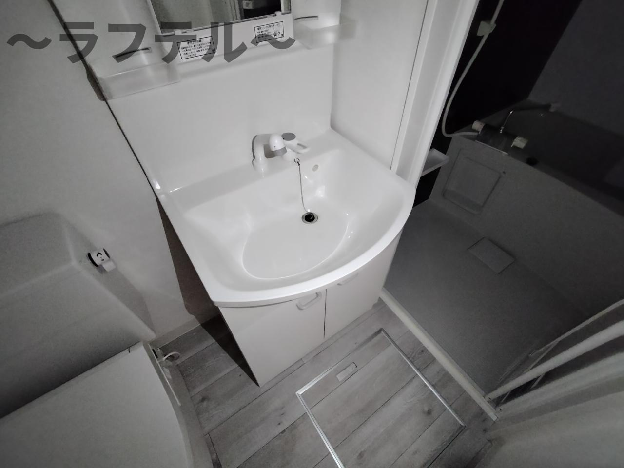 パーク・アジュール所沢の独立洗面台|別部屋イメージ写真