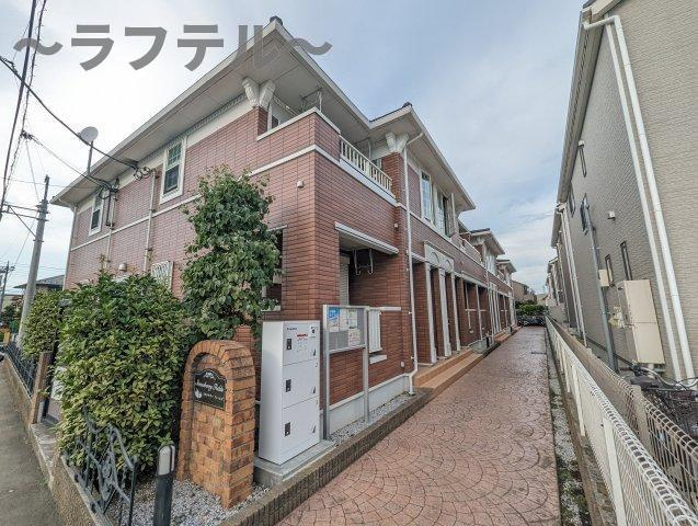 ストロベリーフィールズの外観