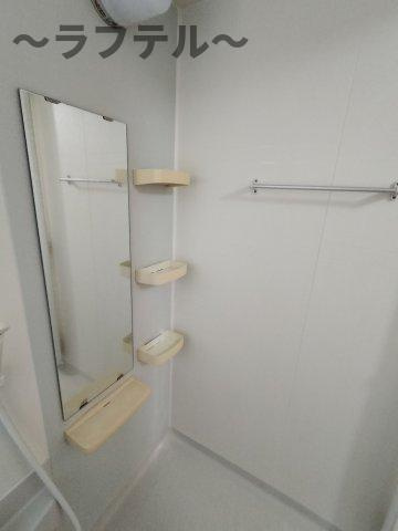 ストロベリーフィールズの浴室