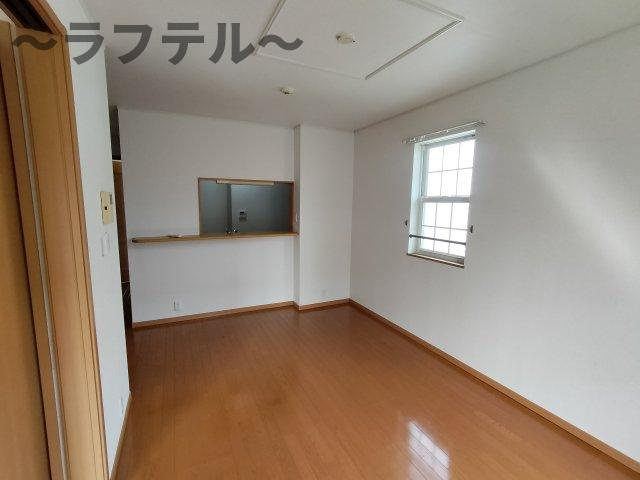 ストロベリーフィールズの居間・リビング