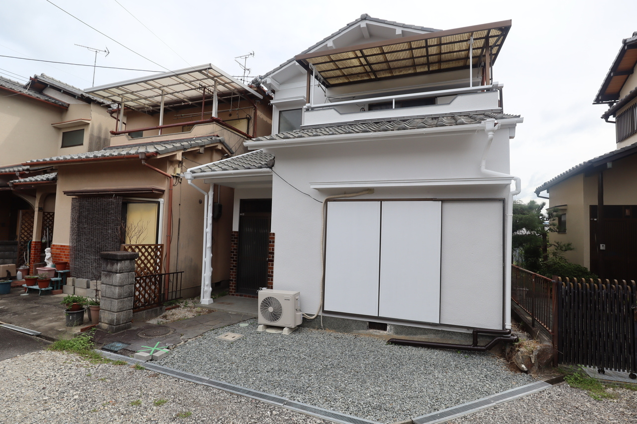 新町戸建のバルコニー