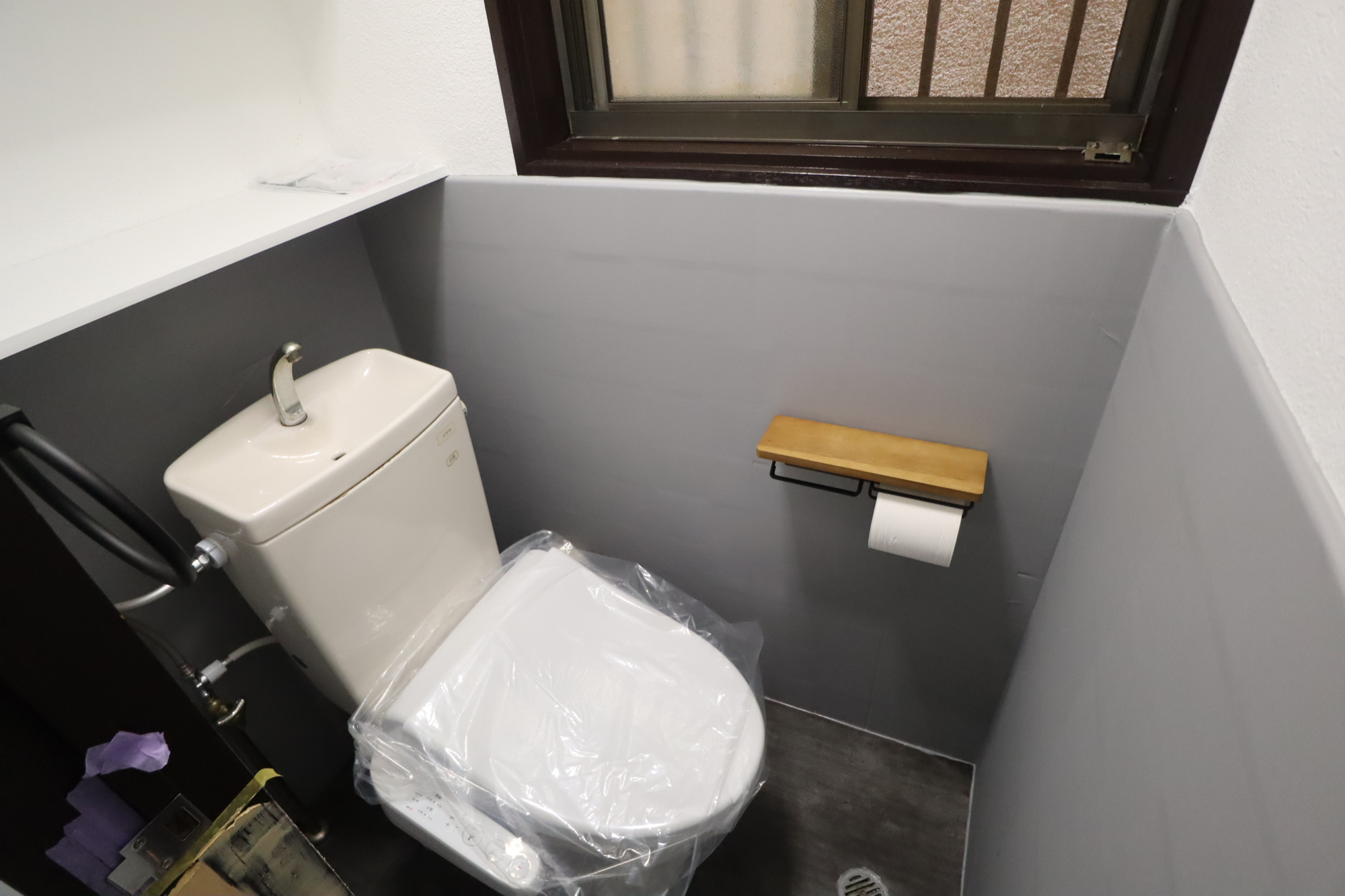新町戸建のトイレ
