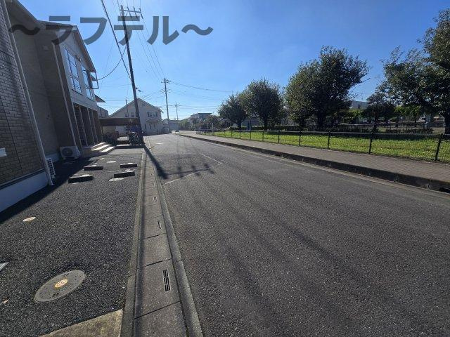 リバーパークの周辺
