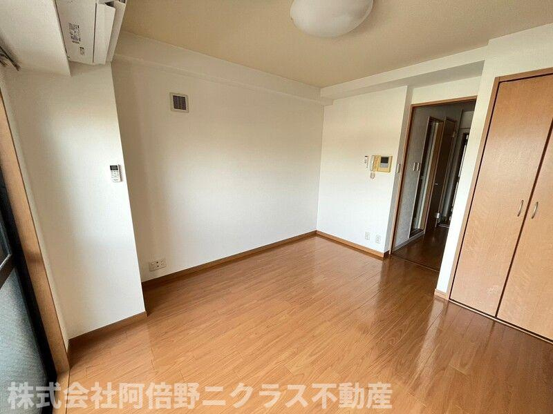 ビジタル丸山通5の居間・リビング