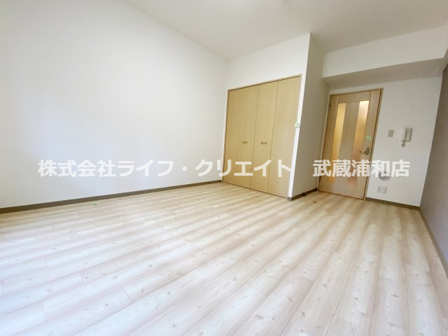 プレスティージュの洋室|別号室の参考写真です。