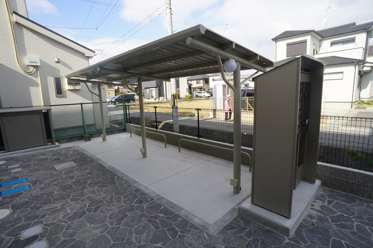 クレイノ聡（ソウ）の駐車場