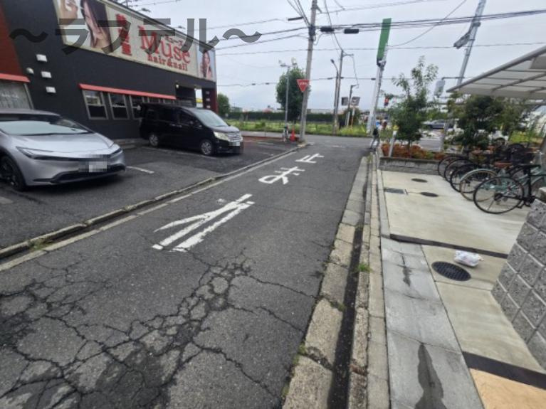 プレミールの駐車場