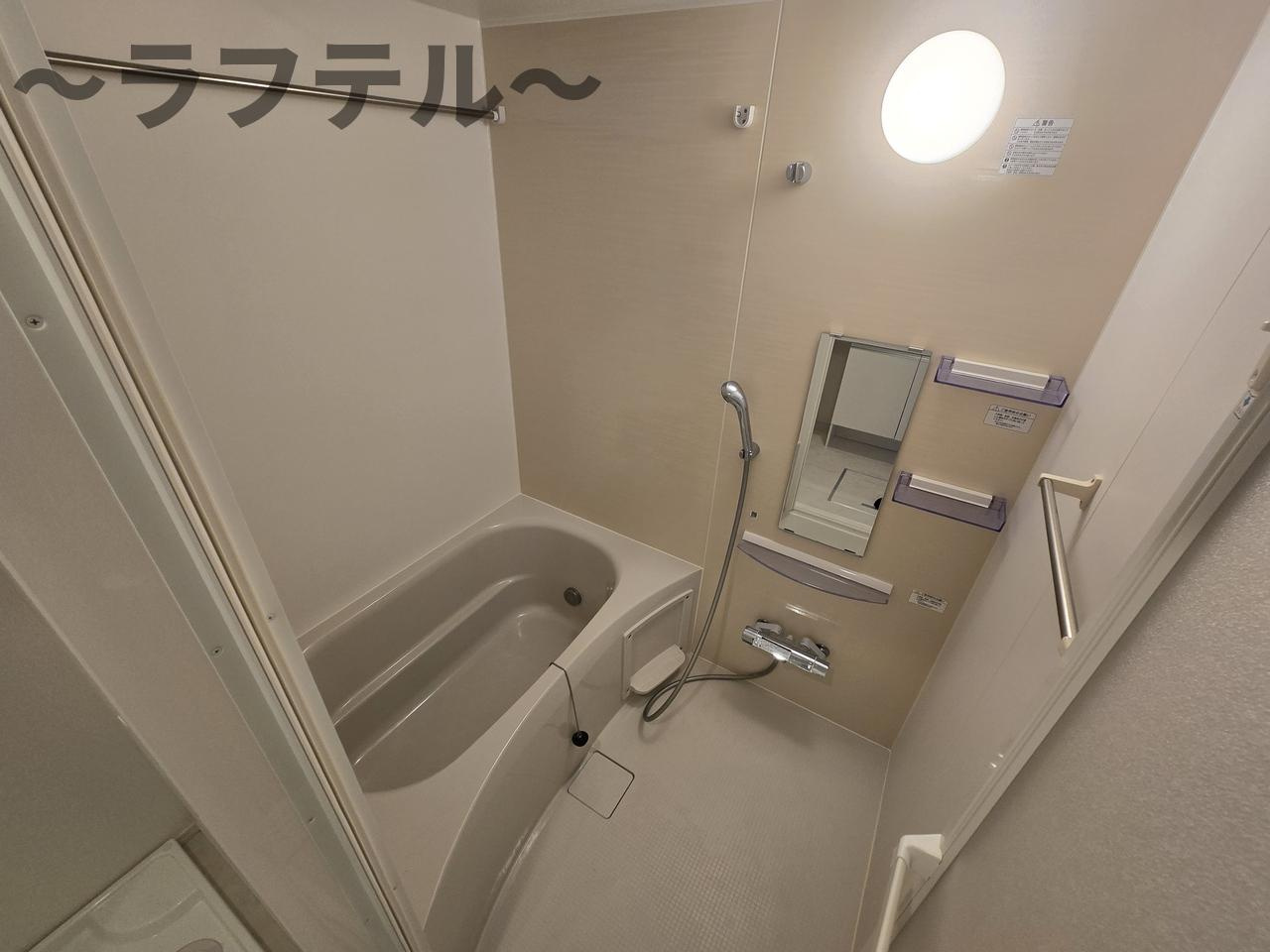 プレミールの浴室|別部屋イメージ写真
