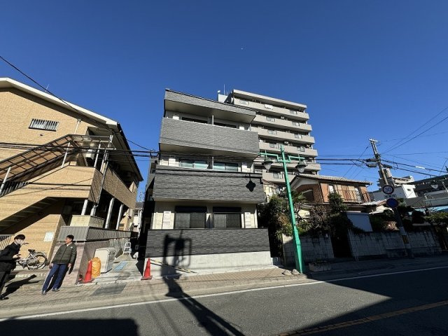 luxe西川口の外観