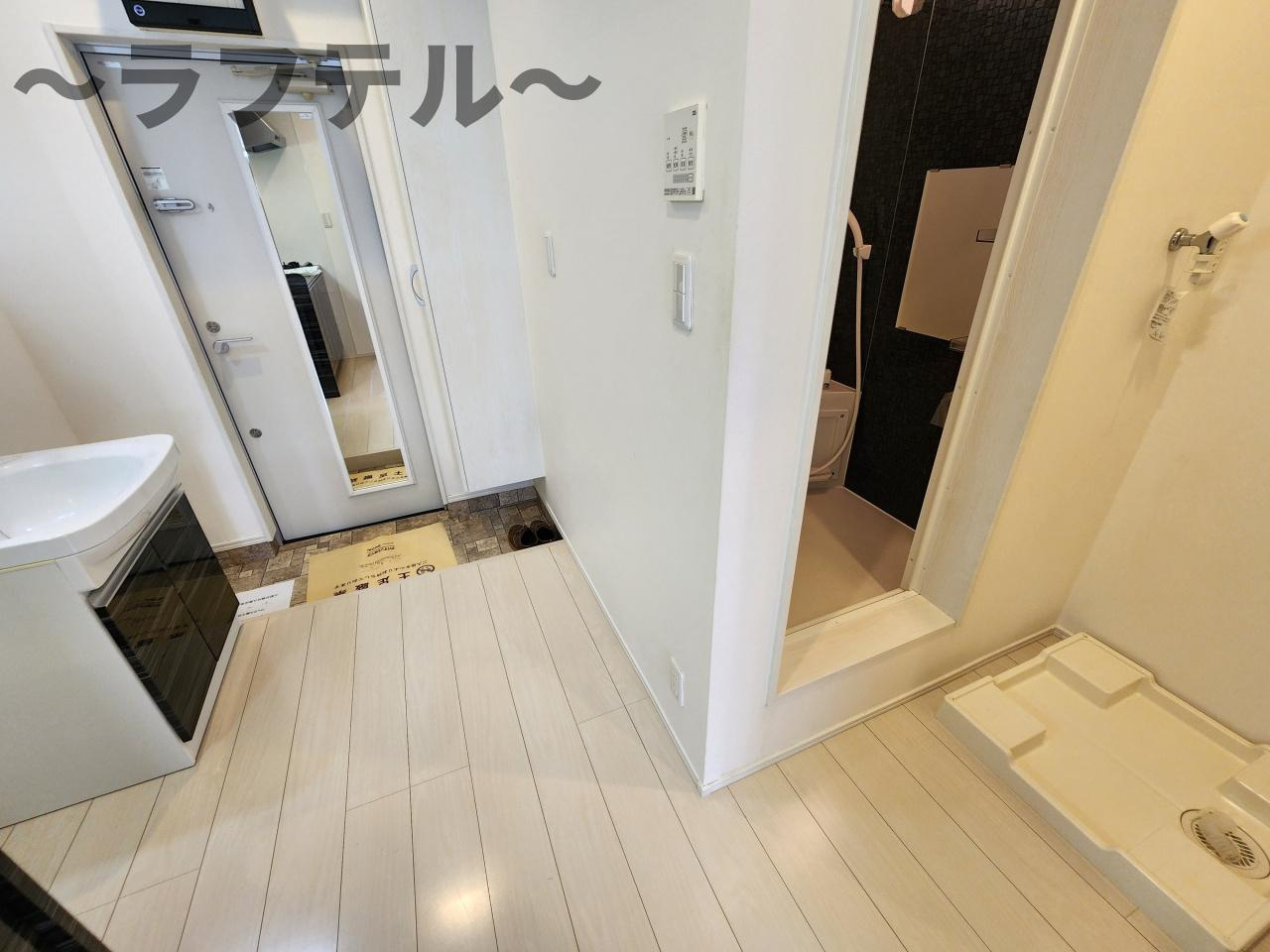 グレーシア美原の玄関