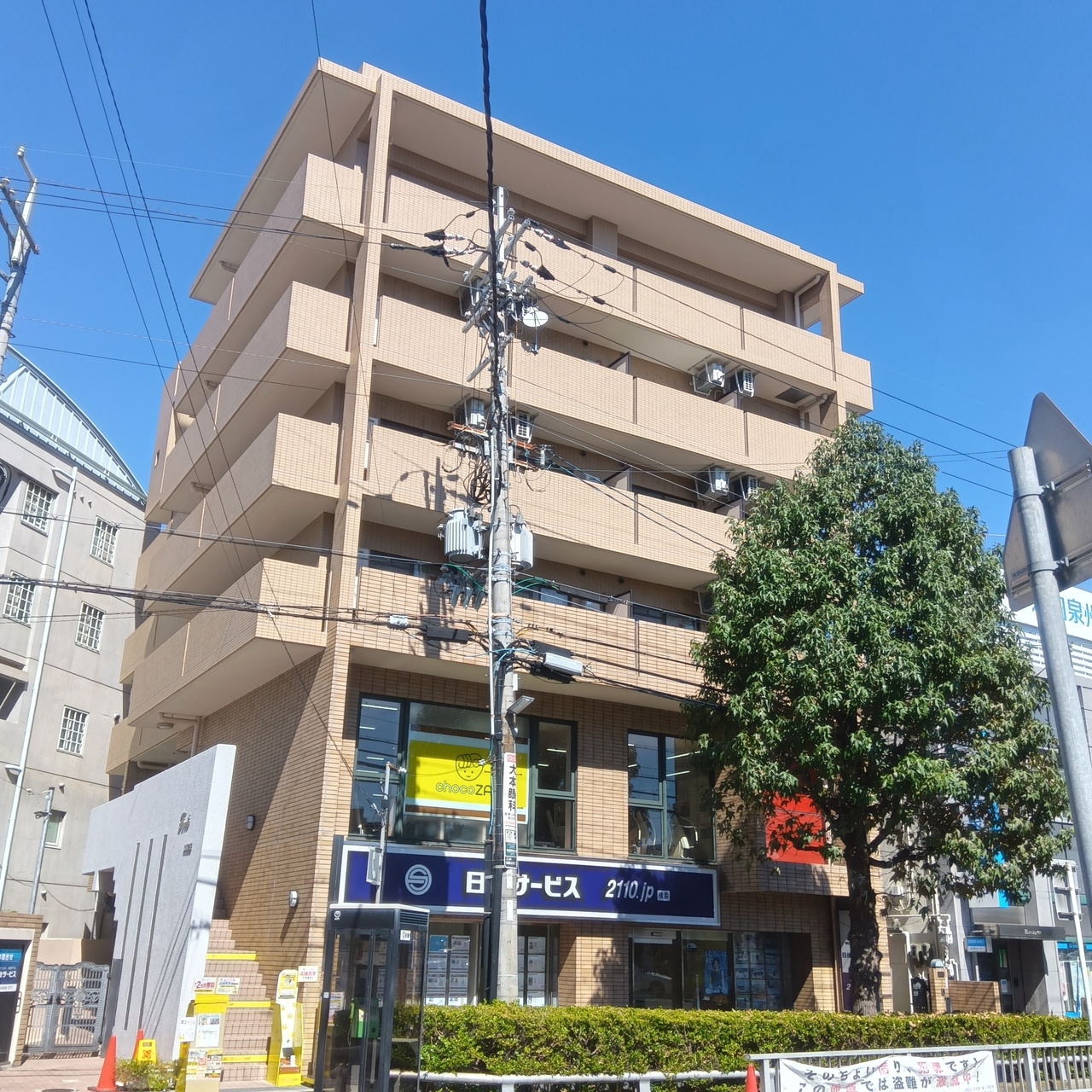 フェンテ武庫之荘の外観|１階に日住サービスが入っています。