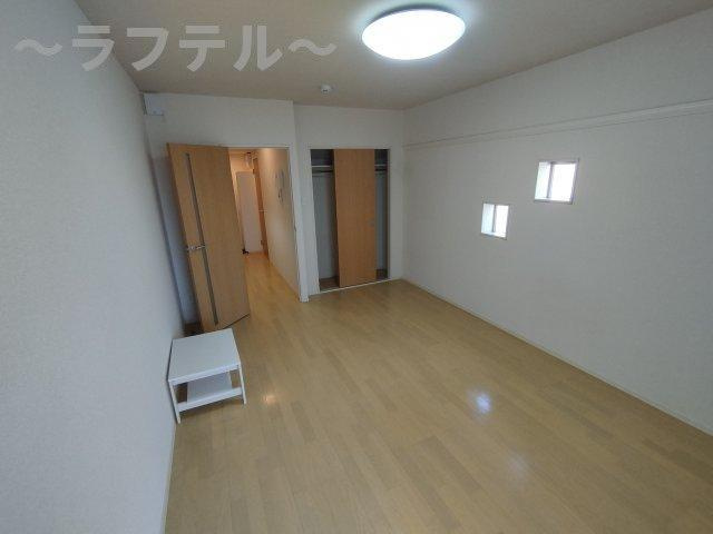 クレイノＴＡＫＡ　ゼータの居間・リビング|別部屋イメージ写真