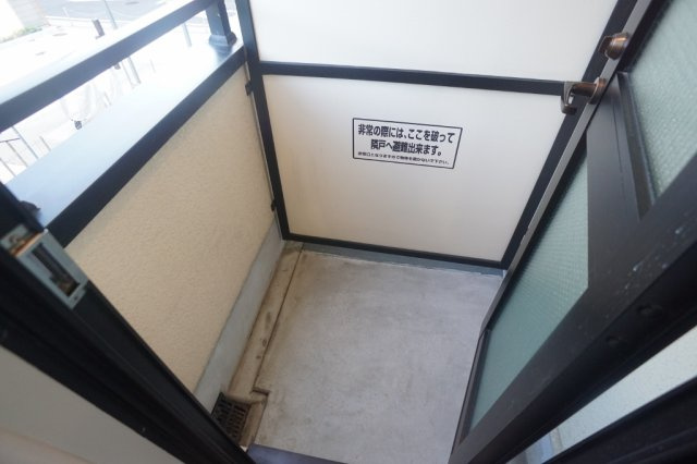 アイリスハイツ５号館のバルコニー