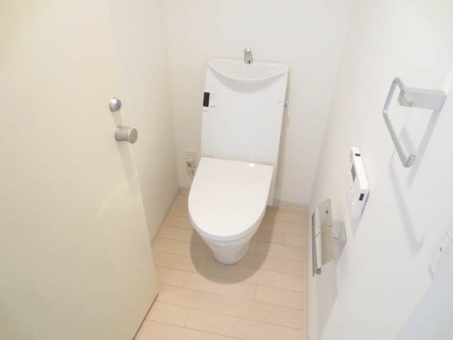 URBAN　SELECT　MUSASHIURAWAのトイレ