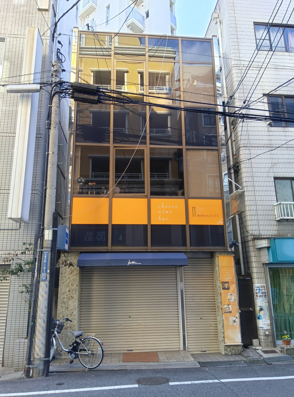 梨本ビルの外観