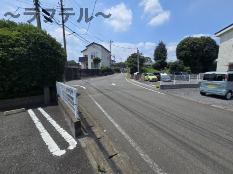 ウエスト　マロン・ＮＫの周辺