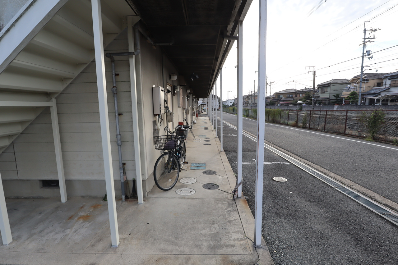 ラフォーレ中川　Ａの駐車場