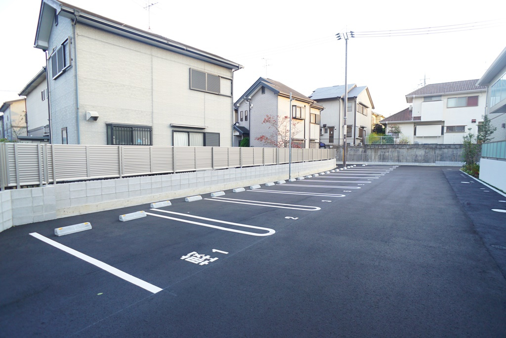 ＳｈａＭａｉｓｏｎ　Ｓｅｌｅｃｔ（シャーメゾン　セレクト）の駐車場