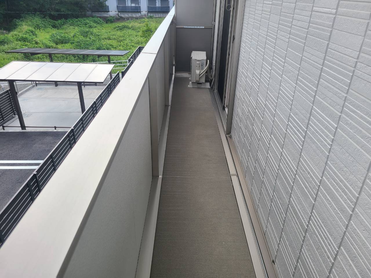グランヴェール西ノ京のバルコニー