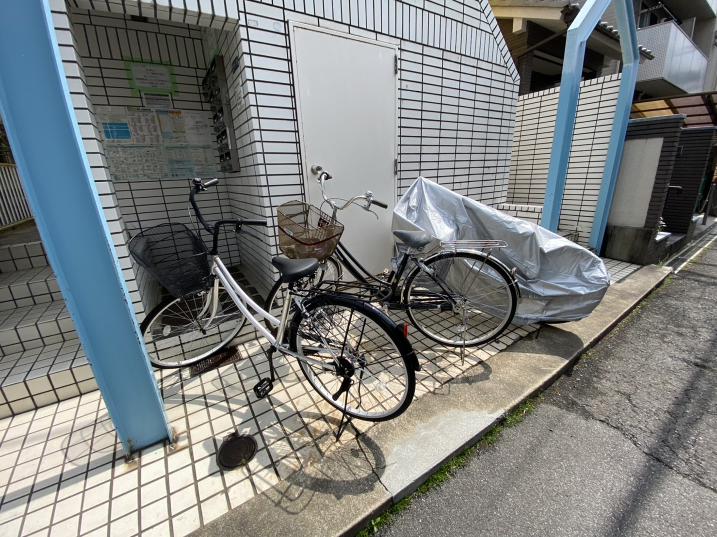 シングルモアの駐車場